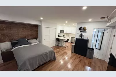 144 Commonwealth #9, Boston, MA 02116 - Photo 5
