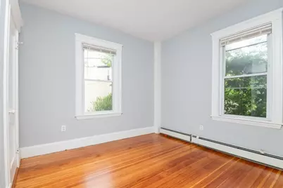 5 Semont Road #2, Boston, MA 02124 - Photo 5