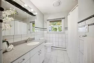 26 Gore Ave, Hatfield, MA 01038 - Photo 19