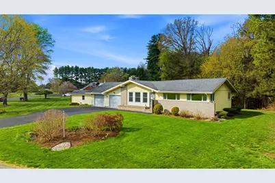 26 Gore Avenue, Hatfield, MA 01038 - Photo 1