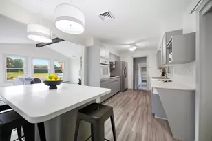 26 Gore Ave, Hatfield, MA 01038 - Photo 9