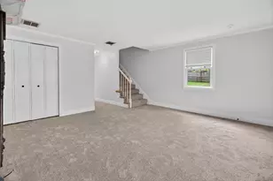 162 Oak St, Taunton, MA 02780 - Photo 7