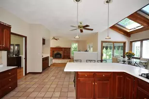 9 Breezy Point Rd, Acton, MA 01720 - Photo 15