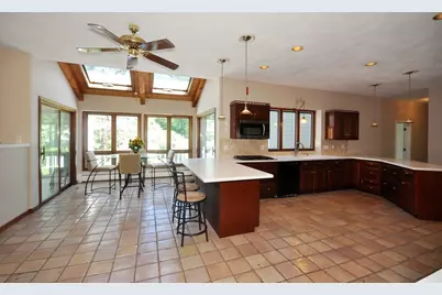 9 Breezy Point Rd, Acton, MA 01720 - Photo 11