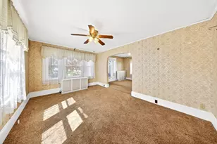 72 Carroll St, New Bedford, MA 02740 - Photo 13