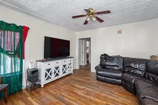 492 Fletcher St, Lowell, MA 01854 - Photo 19