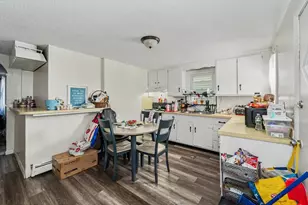 492 Fletcher St, Lowell, MA 01854 - Photo 7