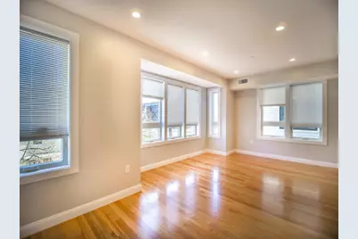 194 Havre St. #U:: 302, Boston, MA 02128 - Photo 5