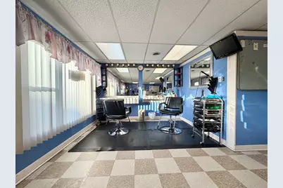 1226 S Main St, Fall River, MA 02724 - Photo 5
