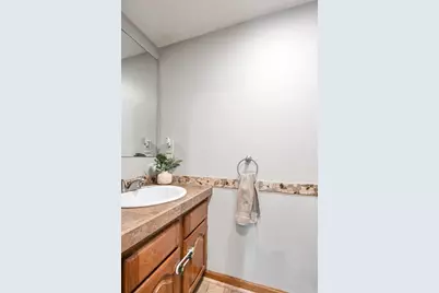 156 Quincy Shore Drive #71, Quincy, MA 02171 - Photo 5
