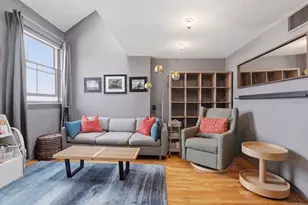 51 Pettee St, Newton, MA 02464 - Photo 1