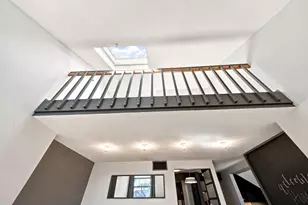 51 Pettee St, Newton, MA 02464 - Photo 5