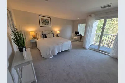 212 Humphrey St #202, Marblehead, MA 01945 - Photo 9