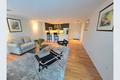 212 Humphrey St #202, Marblehead, MA 01945 - Photo 5