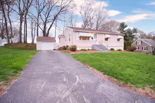 35 Ponderosa Ave, Methuen, MA 01844 - Photo 1