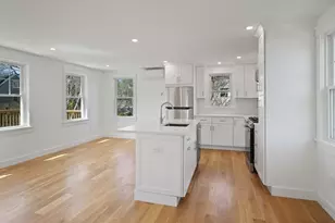 33 Vineyard Ave, Oak Bluffs, MA 02557 - Photo 21