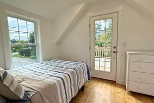33 Vineyard Ave, Oak Bluffs, MA 02557 - Photo 29