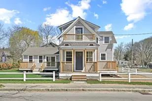 33 Vineyard Ave, Oak Bluffs, MA 02557 - Photo 1