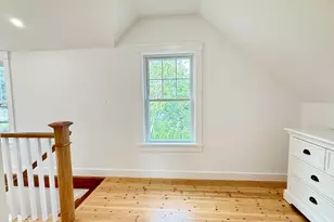 33 Vineyard Ave, Oak Bluffs, MA 02557 - Photo 23