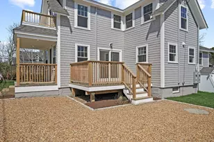 33 Vineyard Ave, Oak Bluffs, MA 02557 - Photo 19