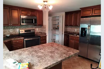27 Spring St #3, East Bridgewater, MA 02337 - Photo 3