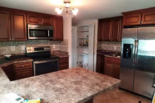 27 Spring St, East Bridgewater, MA 02337 - Photo 3