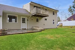 90 West Elm, Pembroke, MA 02359 - Photo 3