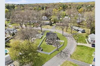 33 Winding Ln, Springfield, MA 01118 - Photo 39