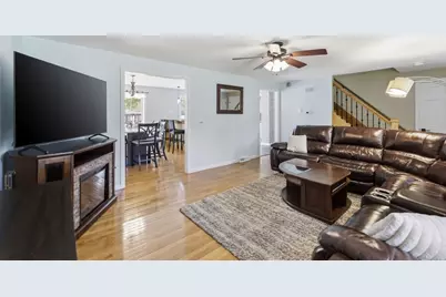 33 Winding Ln, Springfield, MA 01118 - Photo 11