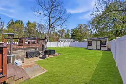 33 Winding Ln, Springfield, MA 01118 - Photo 35