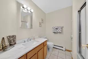 17 Bellevue St, New Bedford, MA 02744 - Photo 21