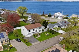 17 Bellevue St, New Bedford, MA 02744 - Photo 31