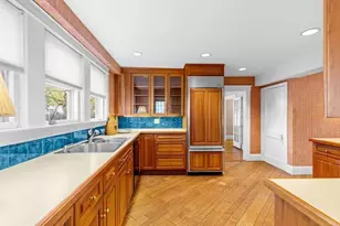 301 Highland Ave, Randolph, MA 02368 - Photo 17