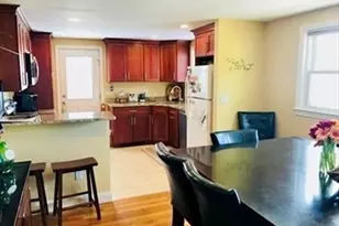 116 Upton Rd, Waltham, MA 02452 - Photo 9