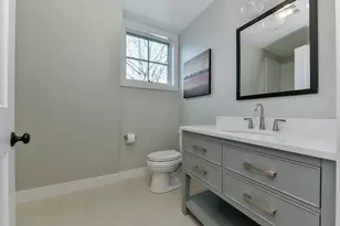 145 Stoughton St, Boston, MA 02125 - Photo 15