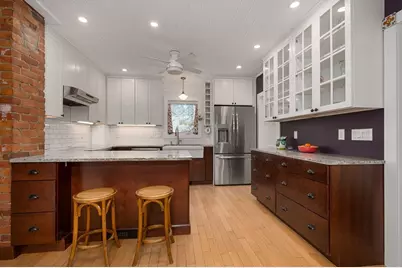 17 Olympia St, Easthampton, MA 01027 - Photo 7