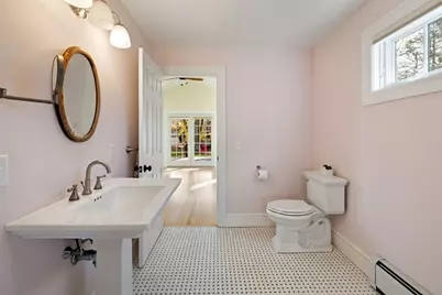 61 Woodlawn Ave, Northampton, MA 01060 - Photo 25