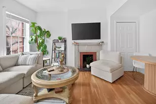 64 W Cedar St, Boston, MA 02114 - Photo 3