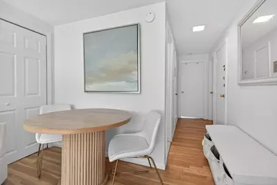 64 W Cedar St #5, Boston, MA 02114 - Photo 7