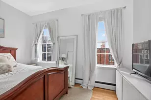 64 W Cedar St, Boston, MA 02114 - Photo 9