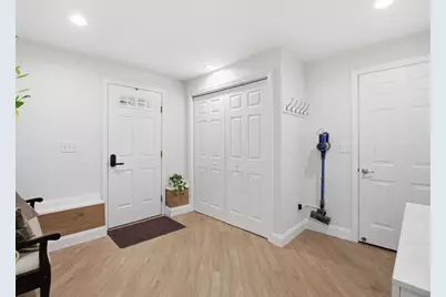 17 Thorndike St, Haverhill, MA 01832 - Photo 29
