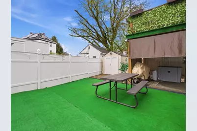 17 Thorndike St, Haverhill, MA 01832 - Photo 35