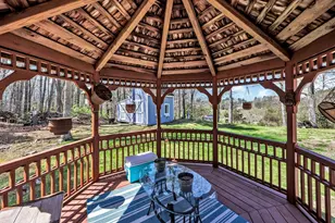 331 Braley Hill Rd, Rochester, MA 02770 - Photo 11
