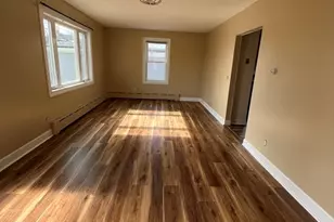 212 School St, Taunton, MA 02780 - Photo 11