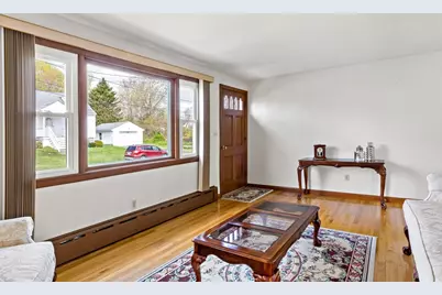 63 Eschol Street, Swansea, MA 02777 - Photo 15