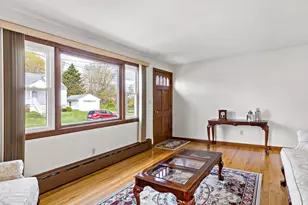 63 Eschol St, Swansea, MA 02777 - Photo 15