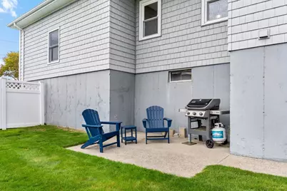 63 Eschol Street, Swansea, MA 02777 - Photo 31