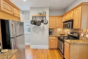 271 K St, Boston, MA 02127 - Photo 3