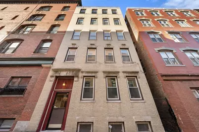 10 Henchman St #2R, Boston, MA 02113 - Photo 13