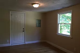 31 Pine St, Dedham, MA 02026 - Photo 3